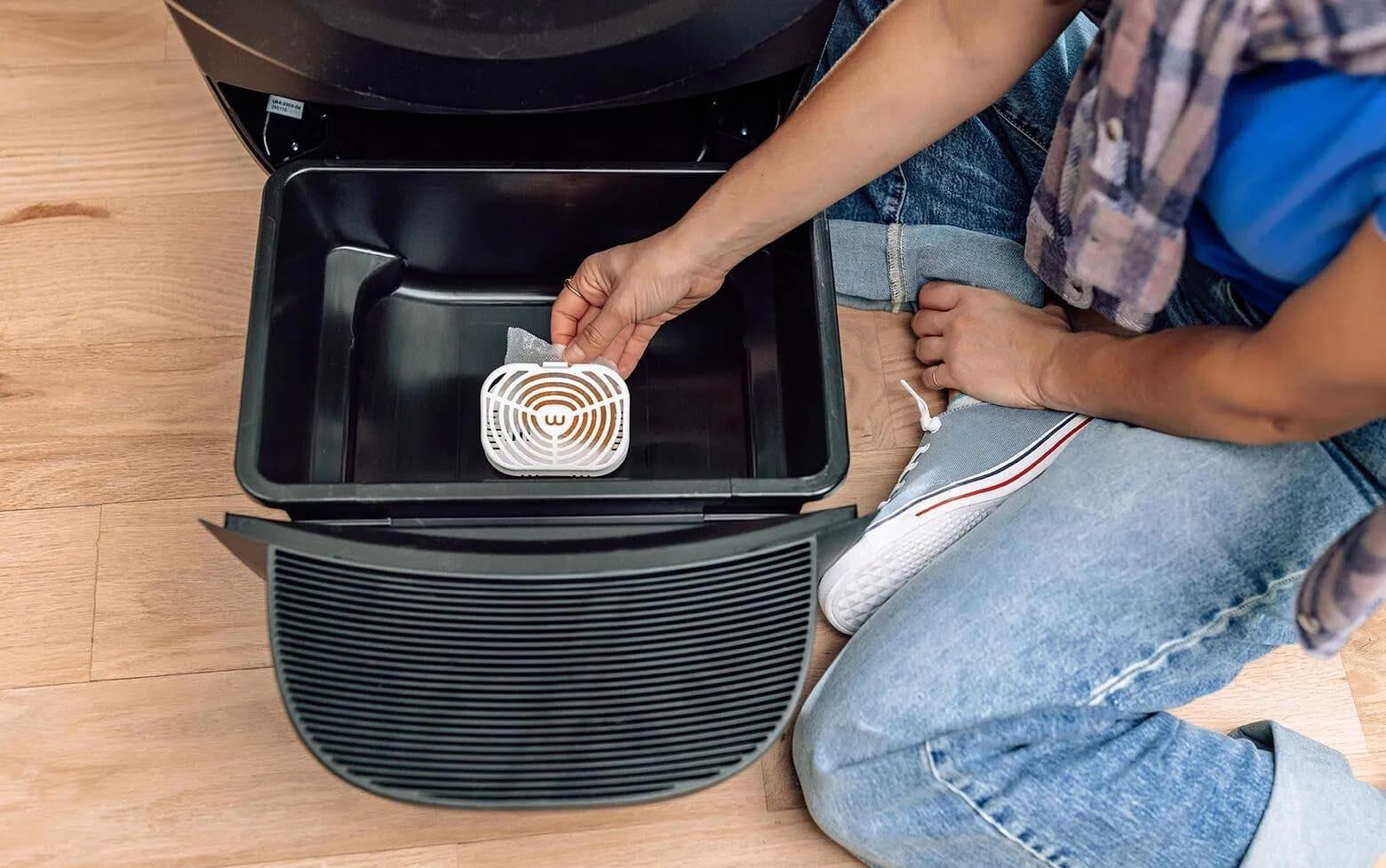 OdorTrap Pod Holder Litter Box Odour Eliminator Holder Litter Robot