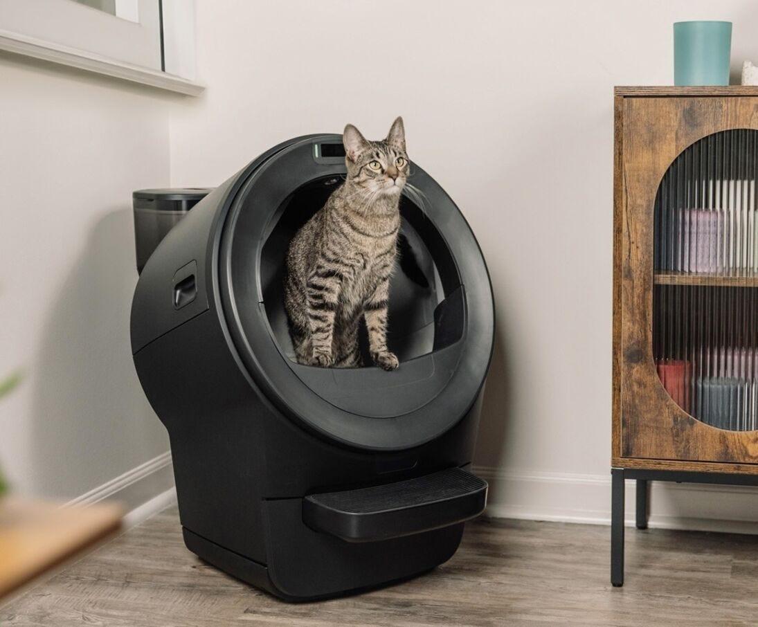 Litter-Robot 5 LitterHopper (Black) - Starts shipping June 30