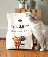 GreatLitter premium clumping cat litter and cat rubbing on the packaging thumbnail
