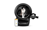 Black and white cat in the Litter-Robot 4 Reconditioned Thumbnail