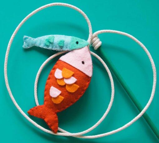 fishing pole DIY cat toys