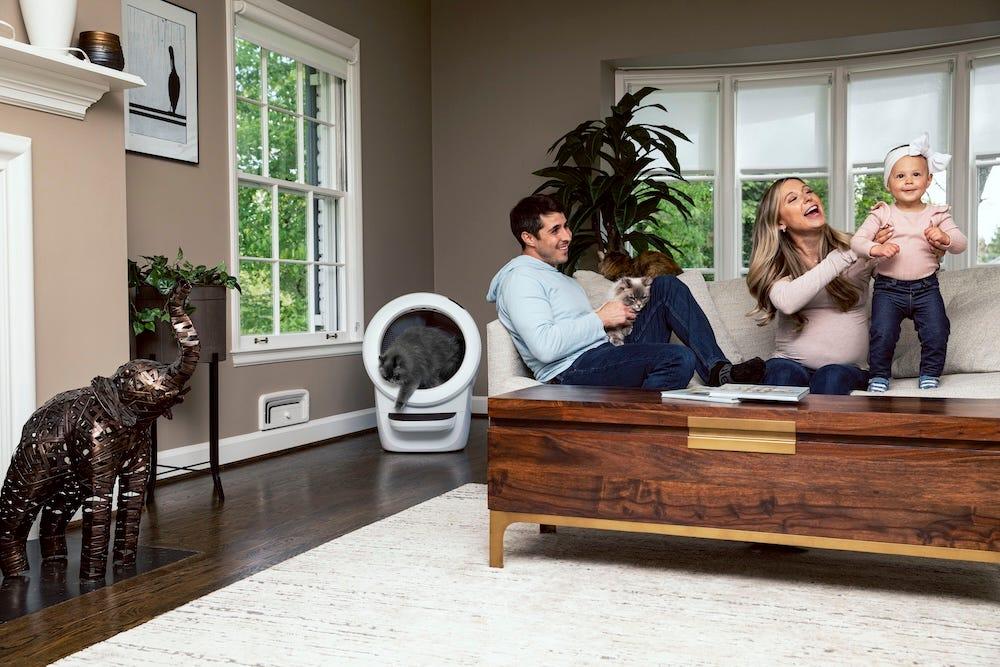 happy family with pregnant woman