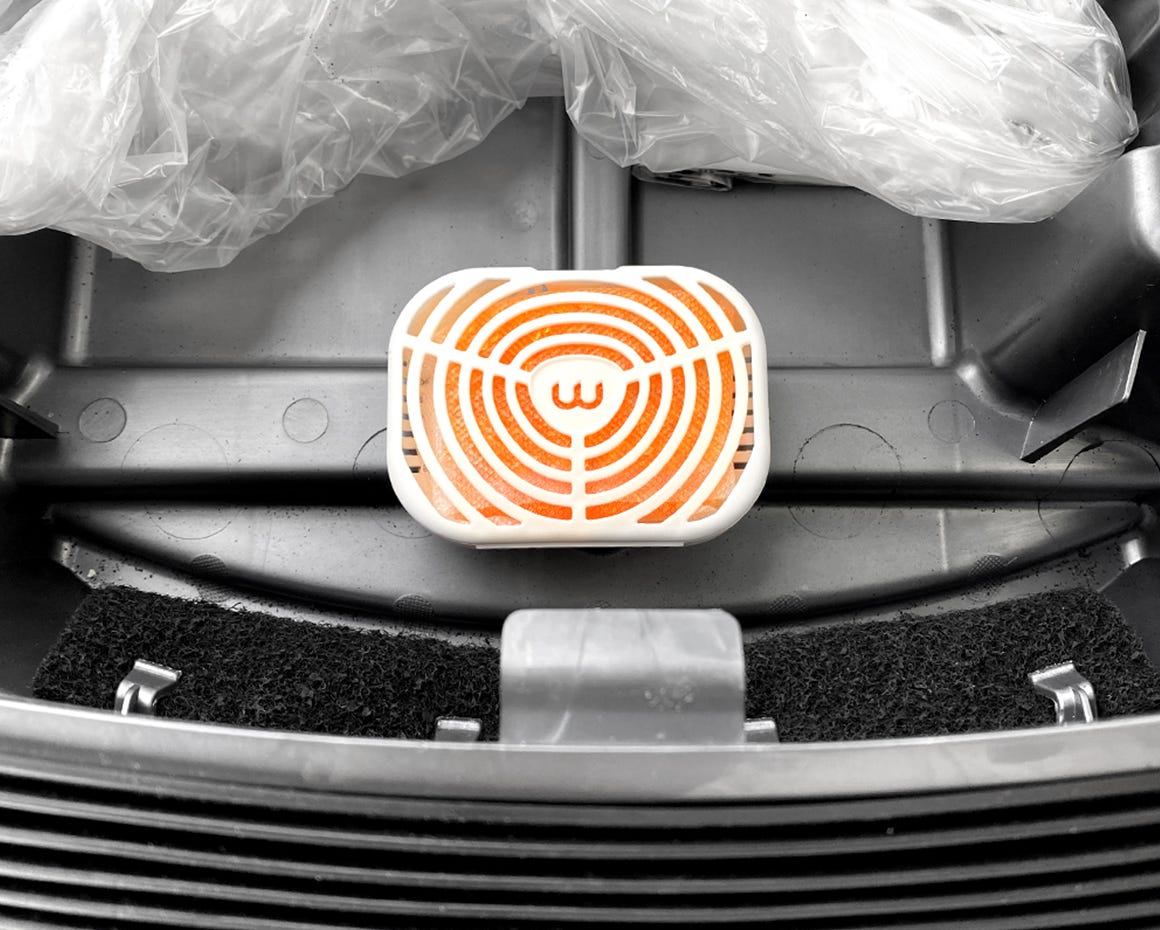 Odortrap® Pod on a litter box