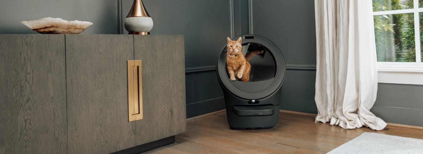Litter-Robot 5 Pro self cleaning litter box